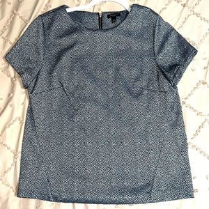 ANN TAYLOR fitted blouse